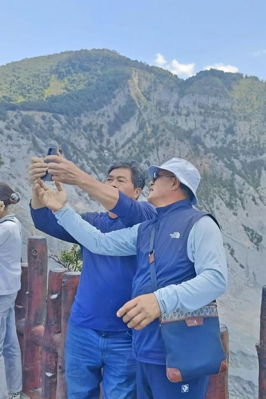 Bandung Tour : Volcano, Coffee Fields, Hot Springs Water