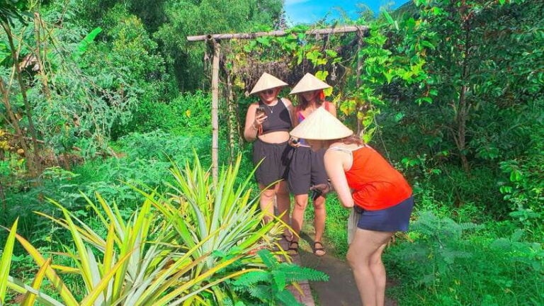 Can Tho: Floating Market, Canals, Garden & Cooking Class