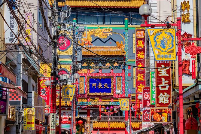 Guided Sightseeing Tour in Yokohama