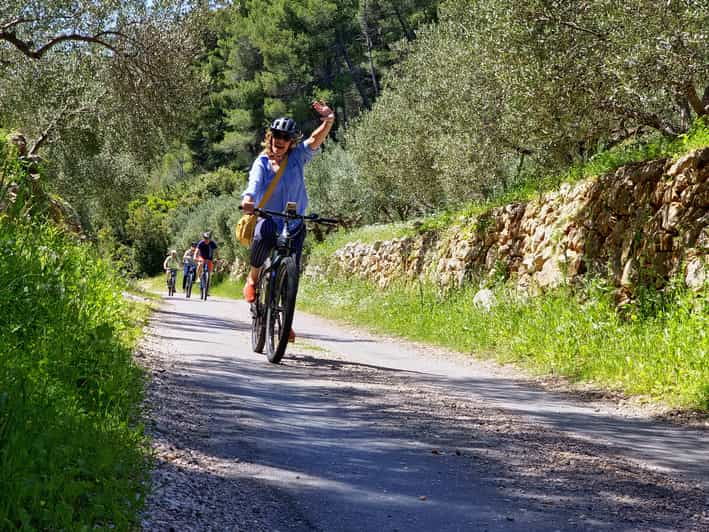 Hvar Island Self-Guided E-Bike Tour