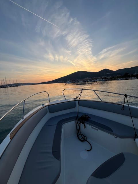 Kaštel Stari: Private Half Day Tour 3 Islands