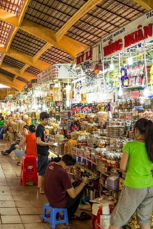 Saigon Splendor: Half-Day City Tour on Car