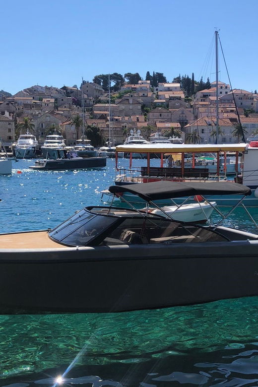 South Hvar and Pakleni Islands Private Full-Day Boat Tour