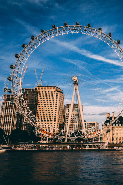 Southampton to London: Private Transfer