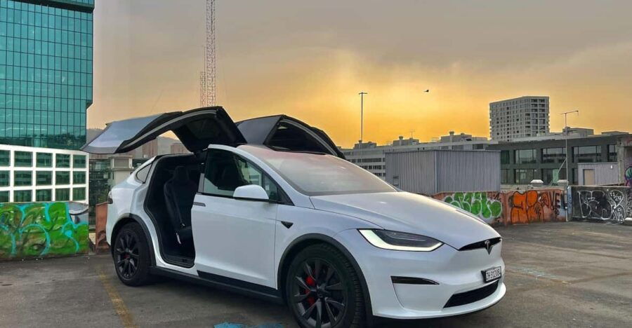 Tesla Transfer From Zurich to Lucerne, Switzerland