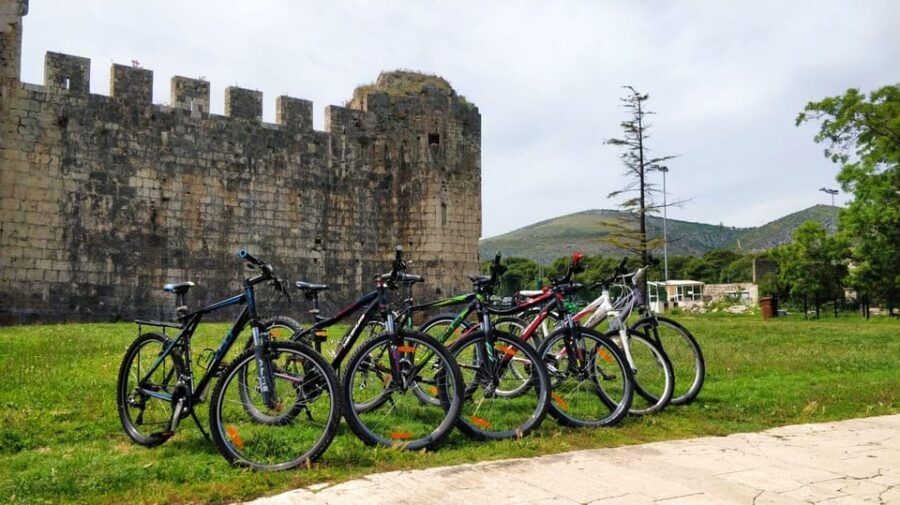 Trogir: Bike Rental Service
