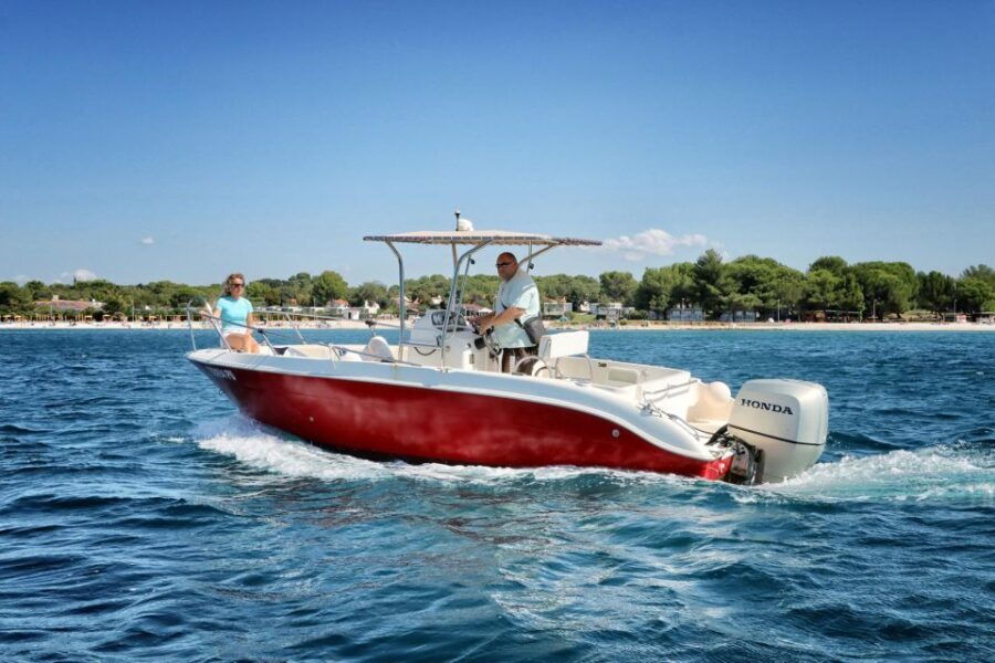 From Fazana: Seagull Rocks & Blue Cave Snorkeling