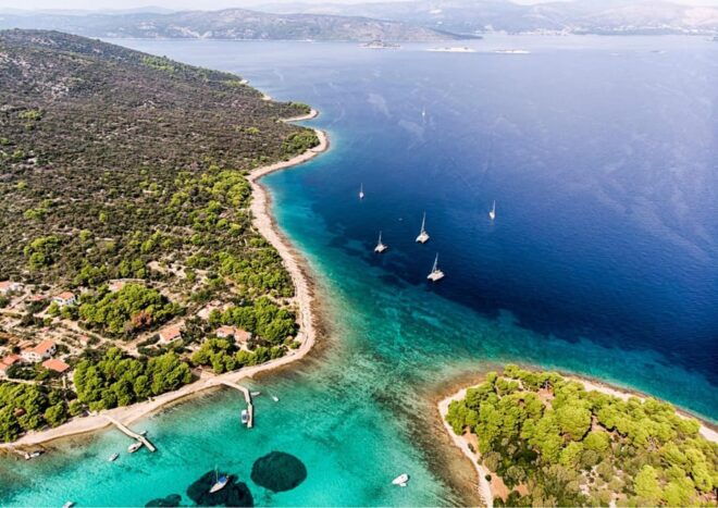 Sun and Sea Retreat: Full-Day Tour With Swimming and Lunch - Inclusions of the Tour