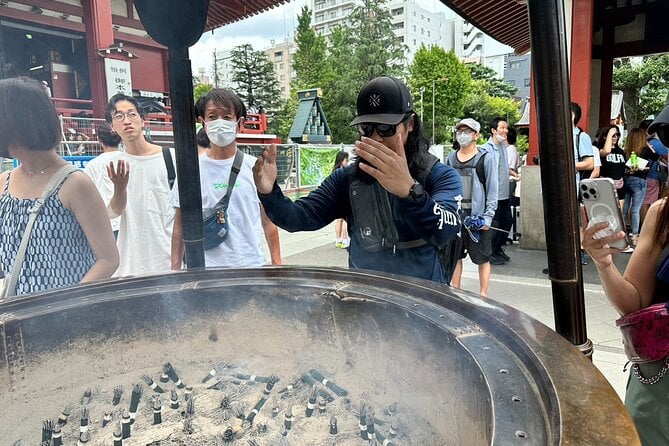 Family Fun in Asakusa All Inclusive Private Guided Tour - Experiencing the Lively Atmosphere of Asakusa