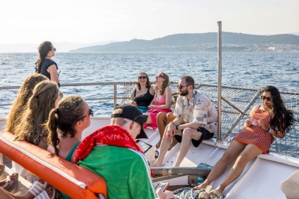Split: Hvar, Brač, and Pakleni Cruise With Lunch and Drinks - Tips for a Great Experience