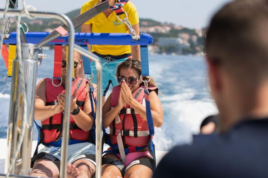 Cavtat: Parasailing