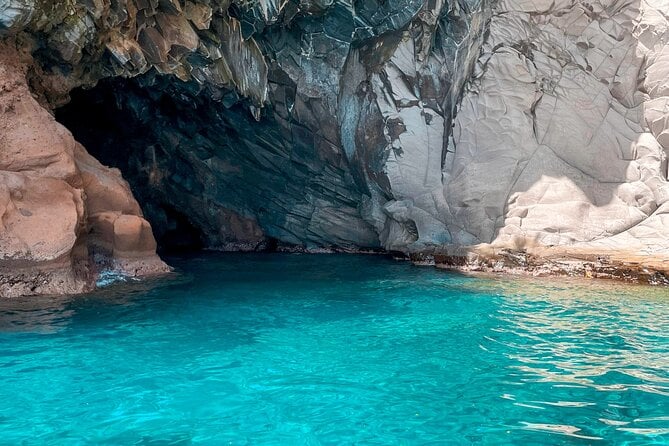 3 Best Canoe And Kayak Experiences In Kingstown