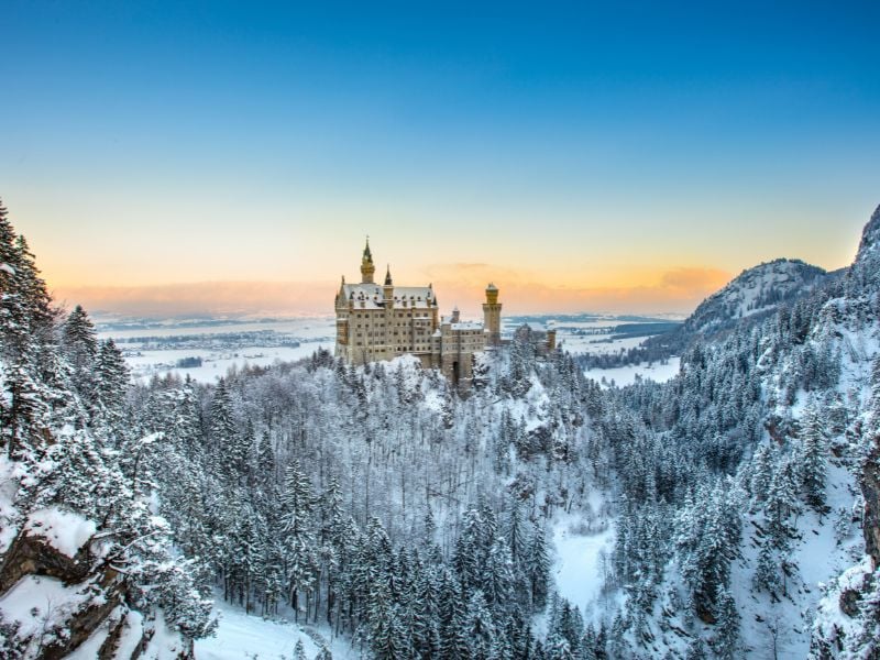 Neuschwanstein Castle()