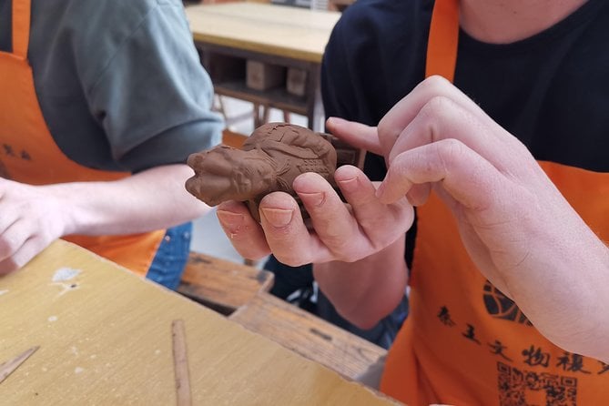 Xian Small-Group Night Walking Tour With Brewery Experience